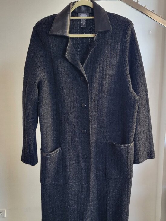 Magic Sweaters - CLEARANCE - Magic Black Tweed Sweater Coat w/ Leather Trim Collar (Size XL)